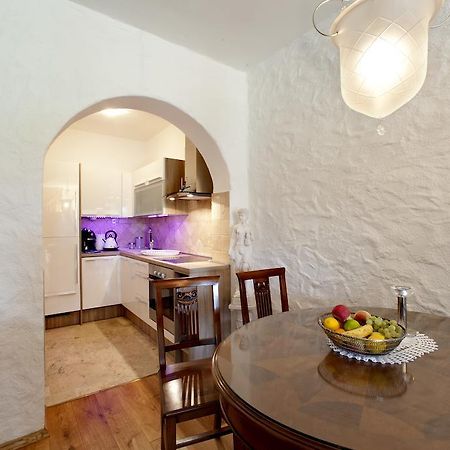 Valkarin Villa Castello Rausch מראה חיצוני תמונה