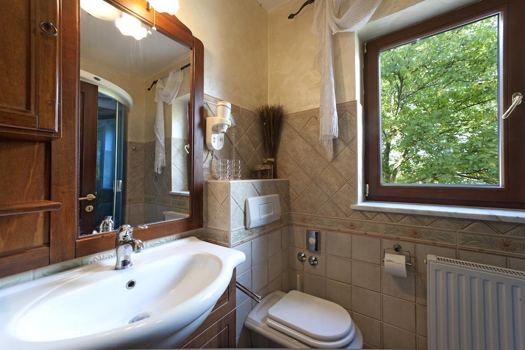 Valkarin Villa Castello Rausch חדר תמונה