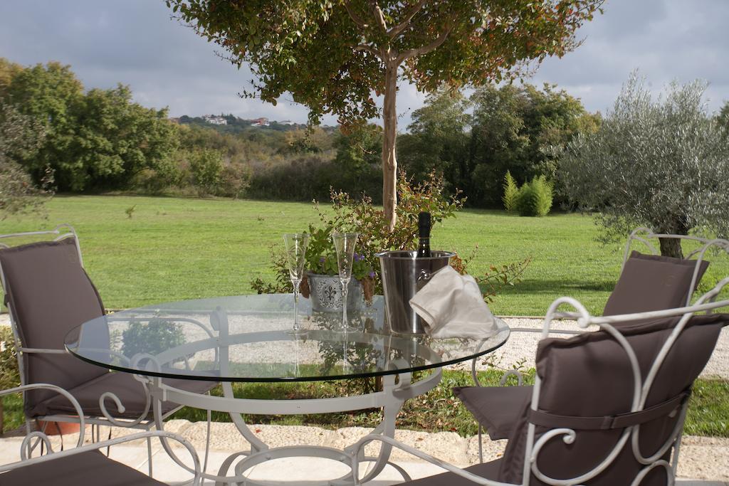 Valkarin Villa Castello Rausch חדר תמונה