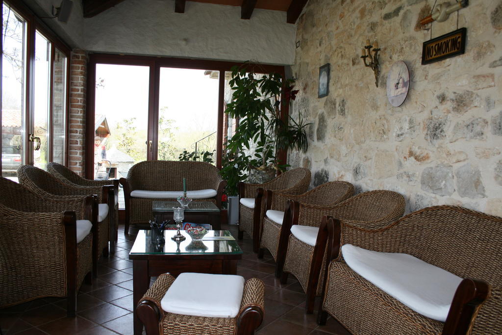 Valkarin Villa Castello Rausch מראה חיצוני תמונה