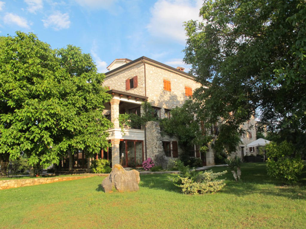 Valkarin Villa Castello Rausch מראה חיצוני תמונה